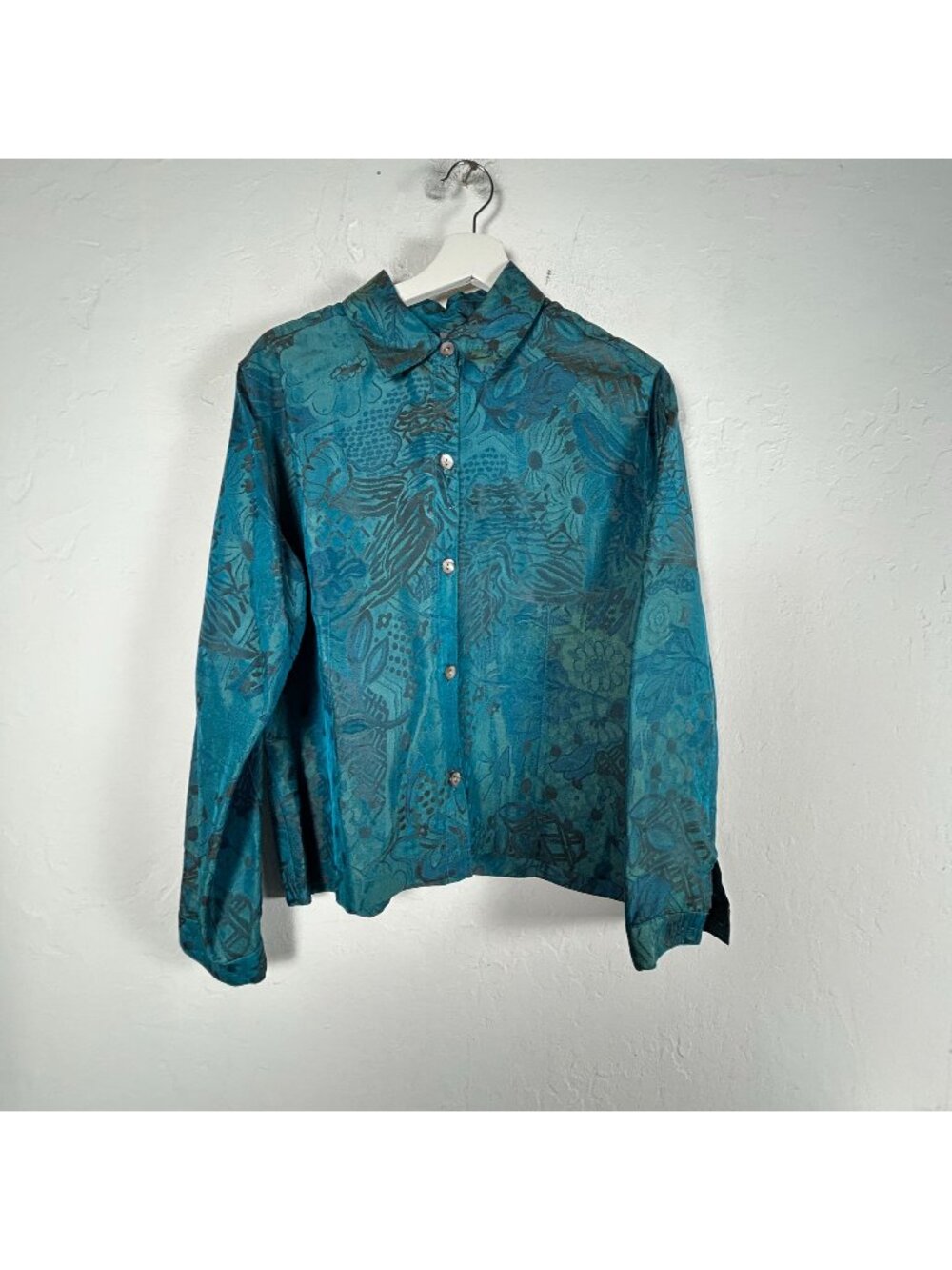 Chico's Womens Blue Metallic Button-Down Shirt Size 1 Floral Print Silk Blend